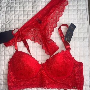 Rachel Roy Bra & Pantie Set Lace Red 38C NWT